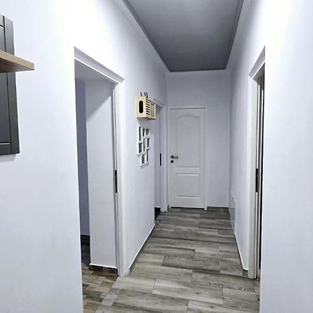 Apartament 3 Camere Hd Hunedoara Exterior photo