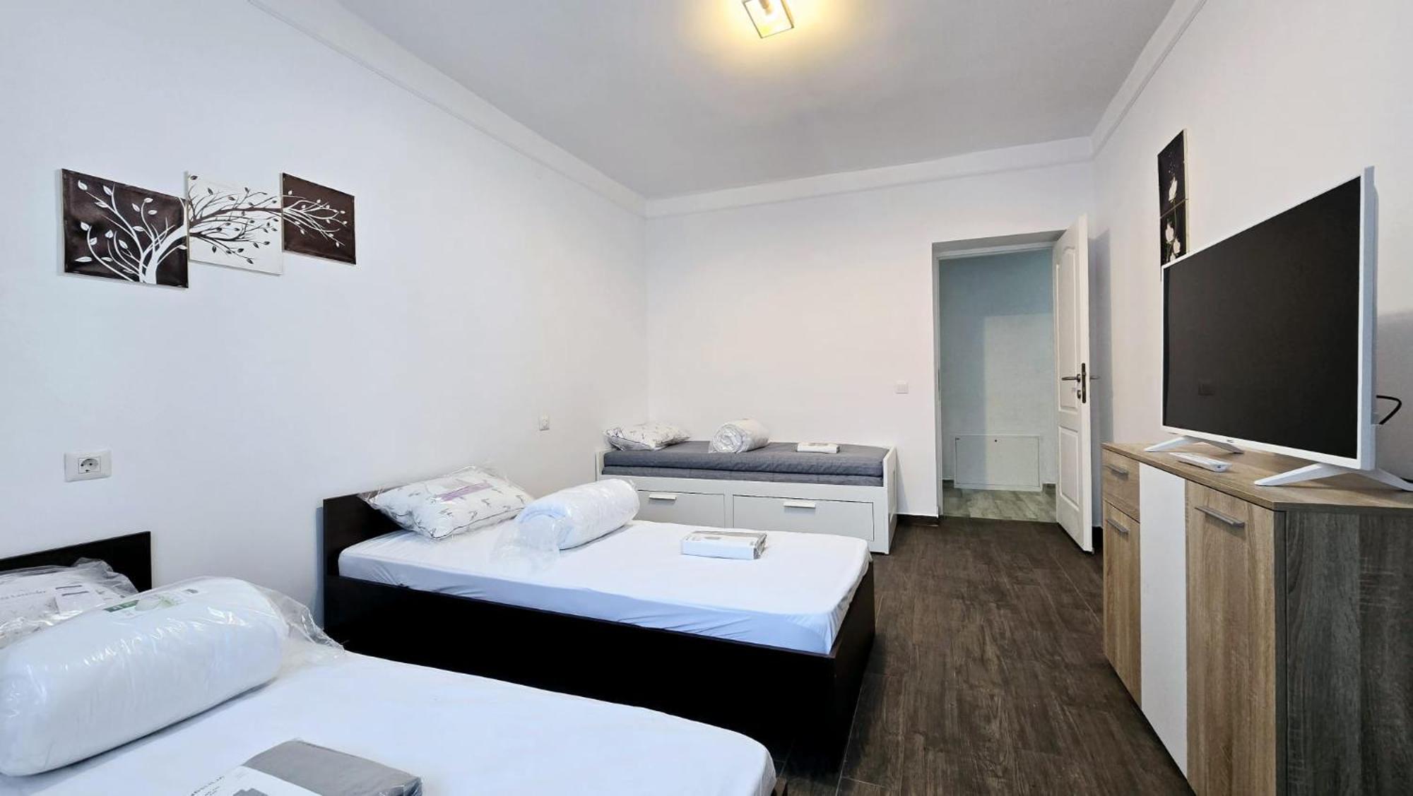 Apartament 3 Camere Hd Hunedoara Exterior photo