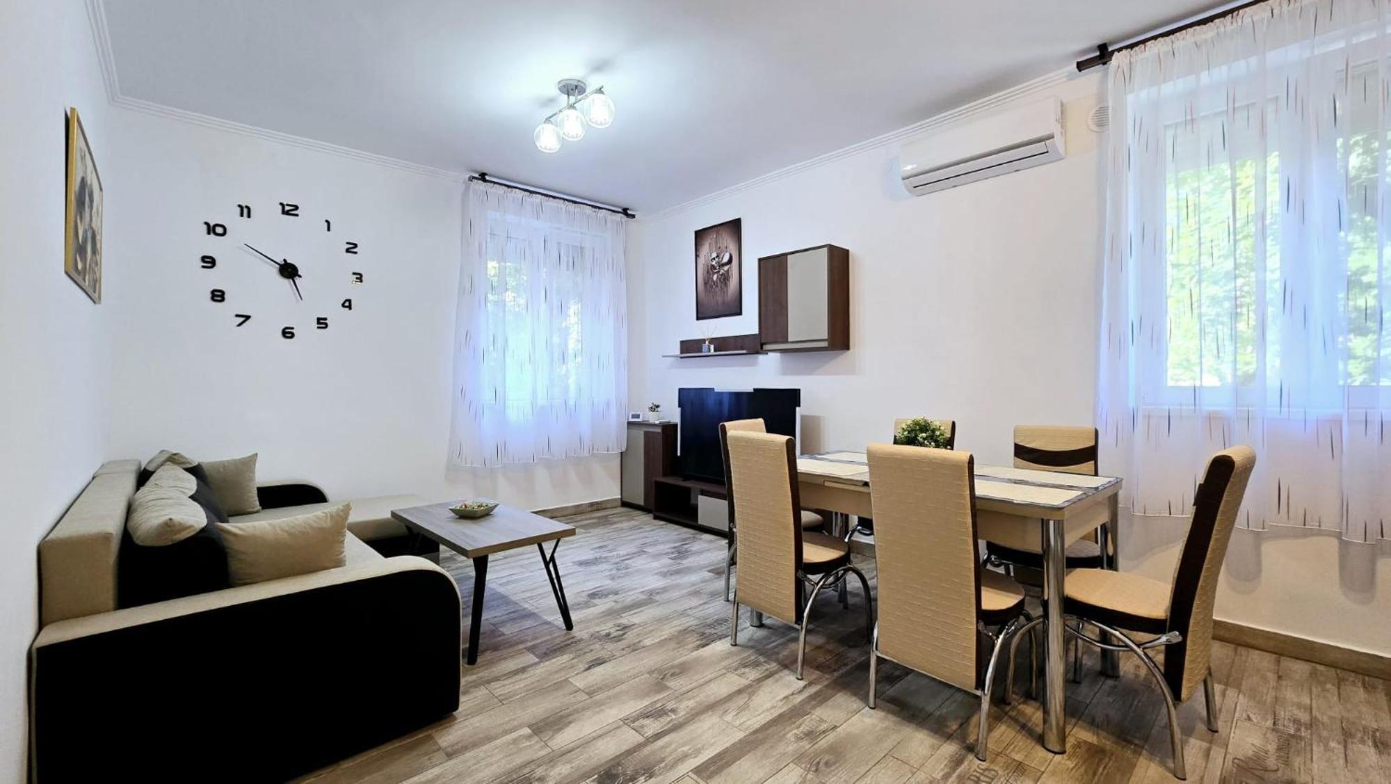Apartament 3 Camere Hd Hunedoara Exterior photo