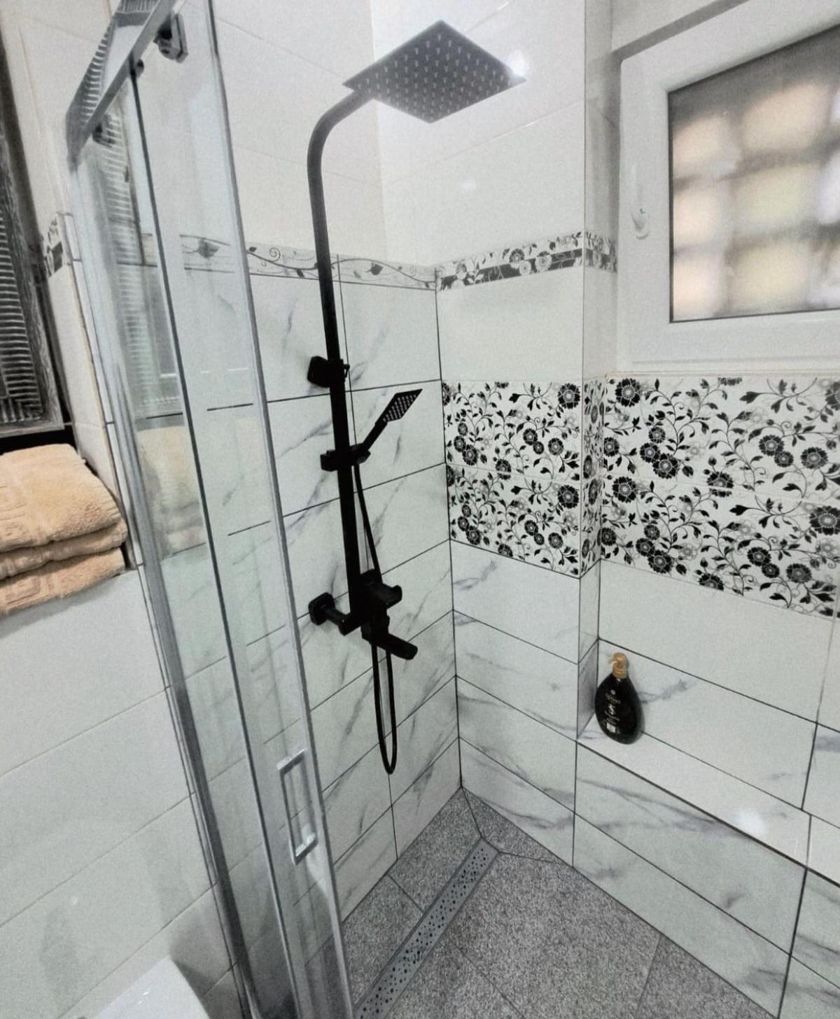 Apartament 3 Camere Hd Hunedoara Exterior photo